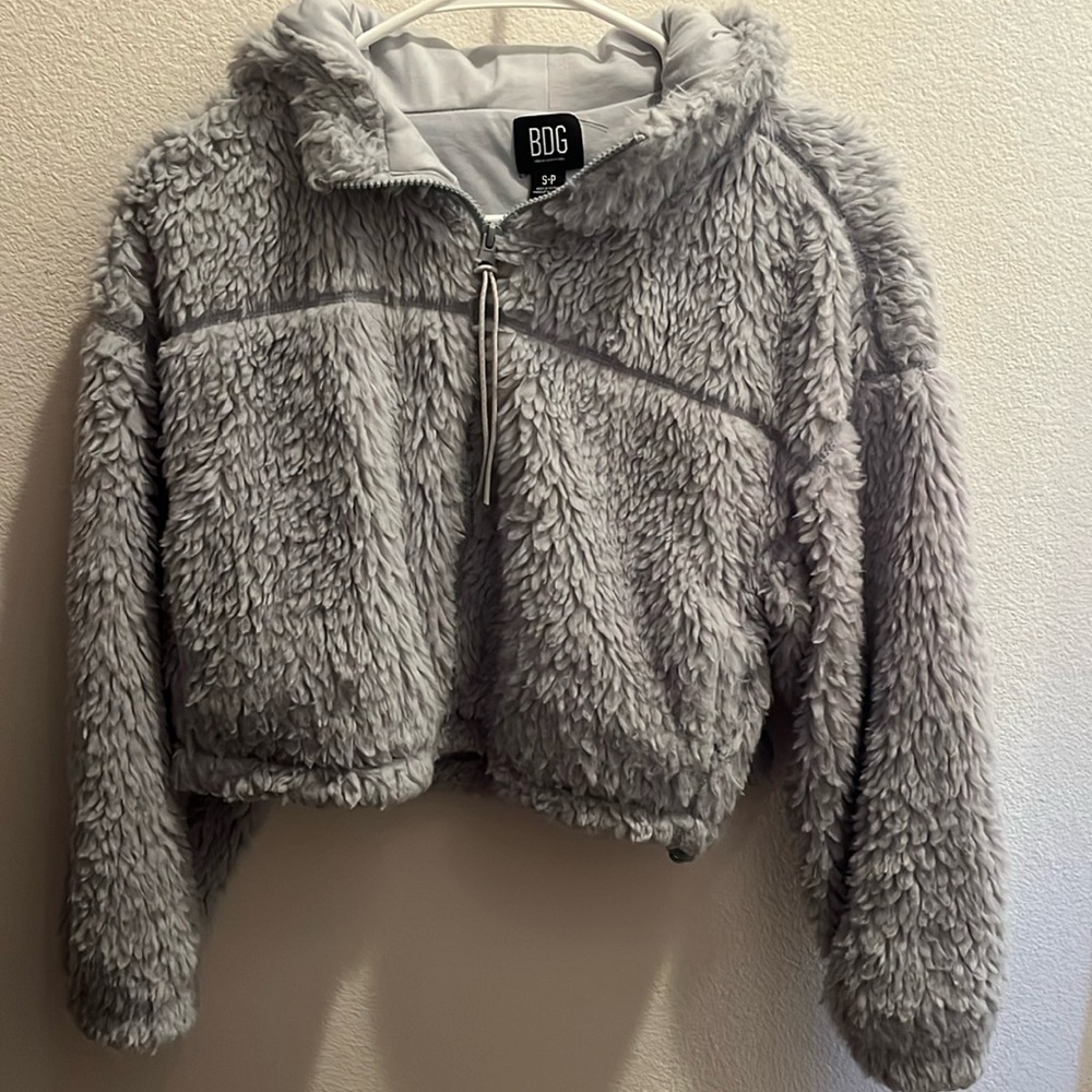 BDG Urban Outfitters Zip Up Fuzzy Cropped Hooded Teddy Jacket Blue Gray, Small